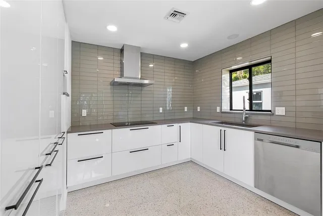 $1,350,000 | 450 North Victoria Park Road, Fort Lauderdale, FL 33301