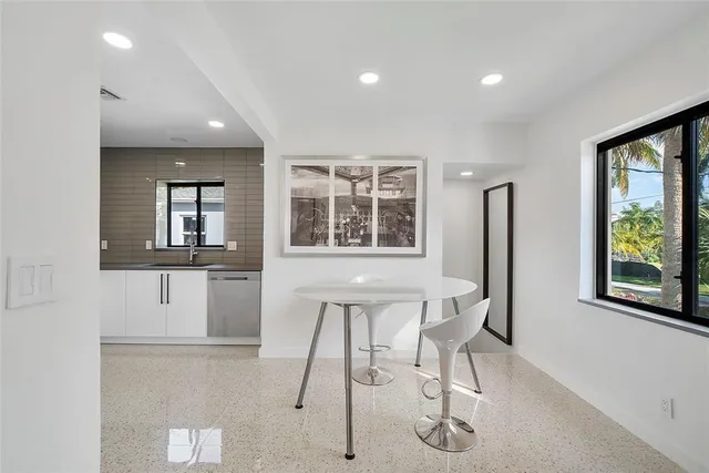 $1,350,000 | 450 North Victoria Park Road, Fort Lauderdale, FL 33301