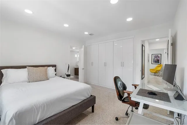 $1,350,000 | 450 North Victoria Park Road, Fort Lauderdale, FL 33301