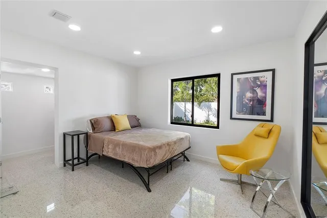 $1,350,000 | 450 North Victoria Park Road, Fort Lauderdale, FL 33301