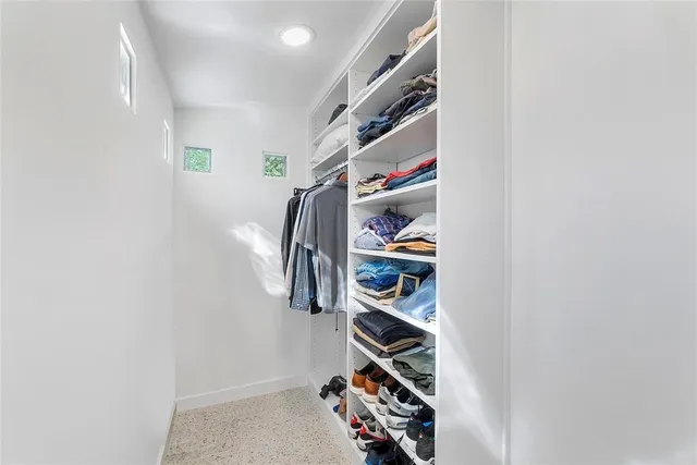 $1,350,000 | 450 North Victoria Park Road, Fort Lauderdale, FL 33301