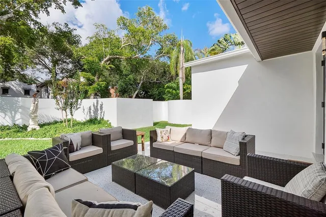 $1,350,000 | 450 North Victoria Park Road, Fort Lauderdale, FL 33301