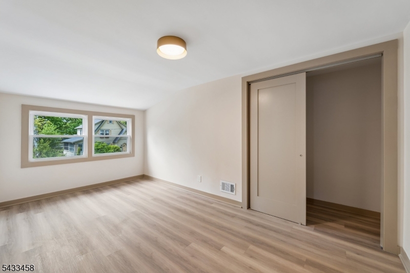 15 Elberta Road Maplewood, NJ 07040 - Photo 27 of 36