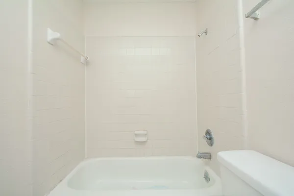 $90,000 | 9700 Leawood Boulevard, Unit 1601, Houston, TX 77099