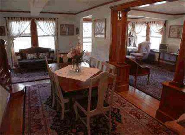 66 Clevelandtown Road Edgartown, MA 02539 - Photo 2 of 2 http://d1qzqeyxiitrap.cloudfront.net/photos/11494/600/a6d4099c.jpg