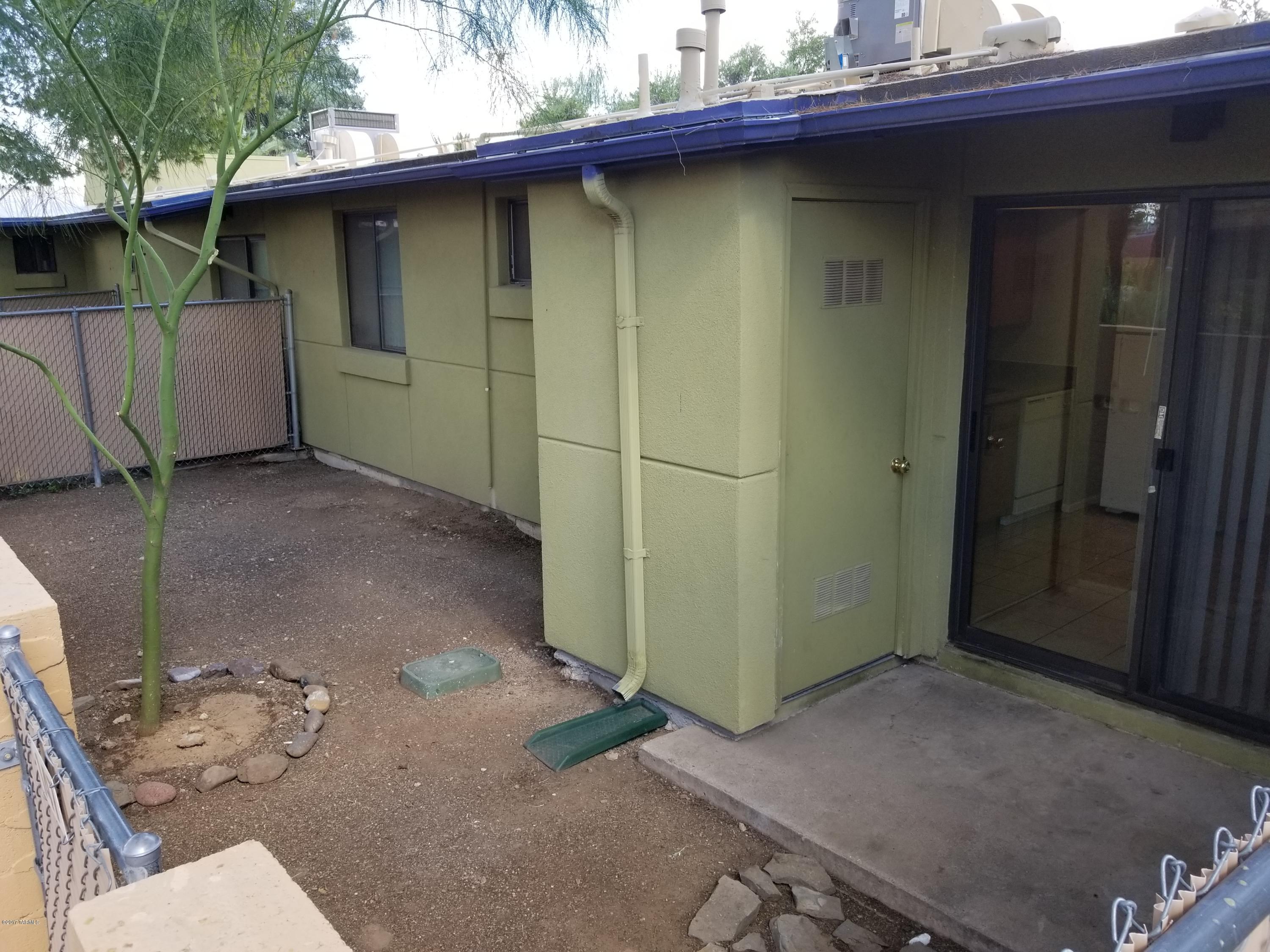 350 North Silverbell Road, Unit 147 Tucson, AZ 85745 - Photo 13 of 16