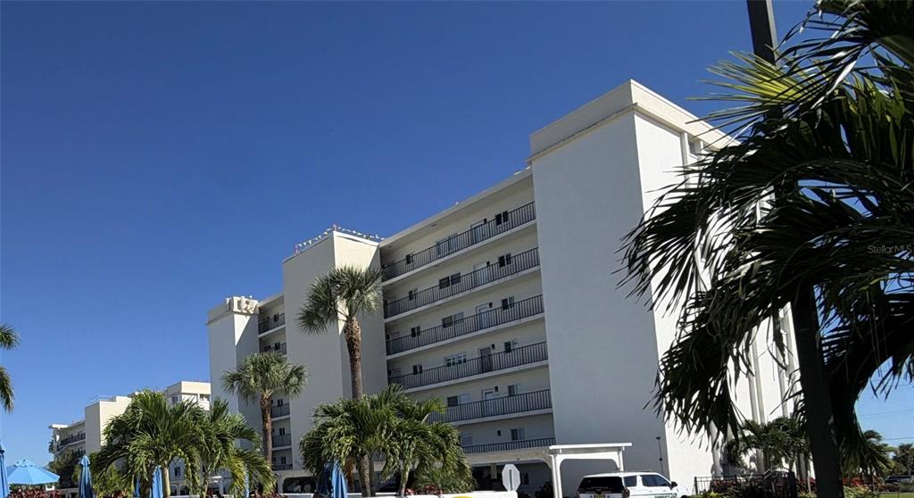 777 Beach Road, Unit 1E Sarasota, FL 34242 - Photo 1 of 5 Gallery Image 1