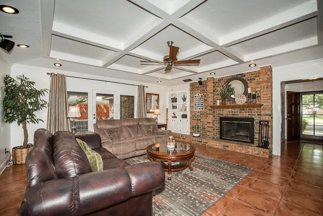 $339,000 | 6613 Wentworth Drive, Amarillo, TX 79109