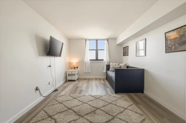 $339,900 | 300 South Duval Street, Unit 1808, Tallahassee, FL 32301