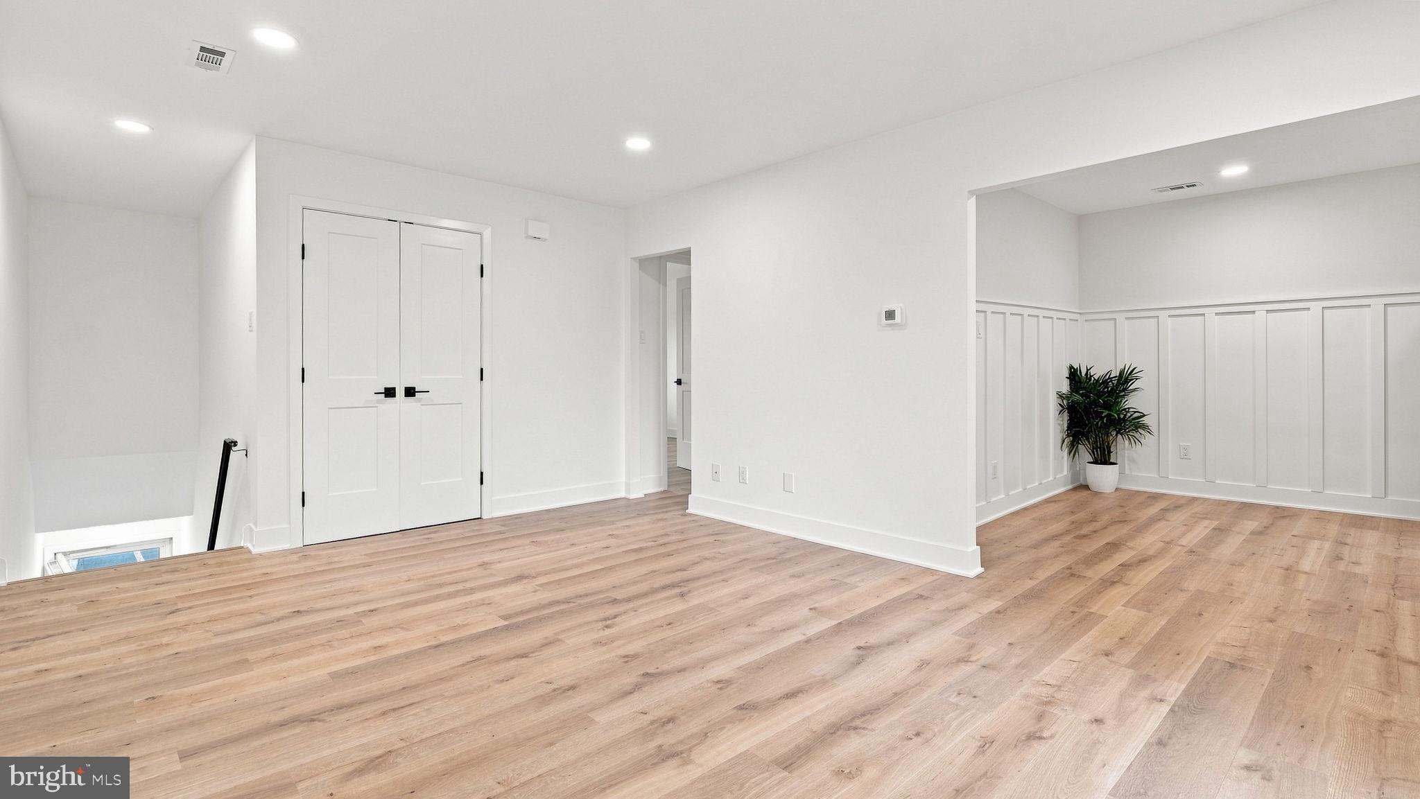 1155 York Rd., Unit B11 Warminster, PA 18974 - Photo 6 of 23 Gallery Image 6