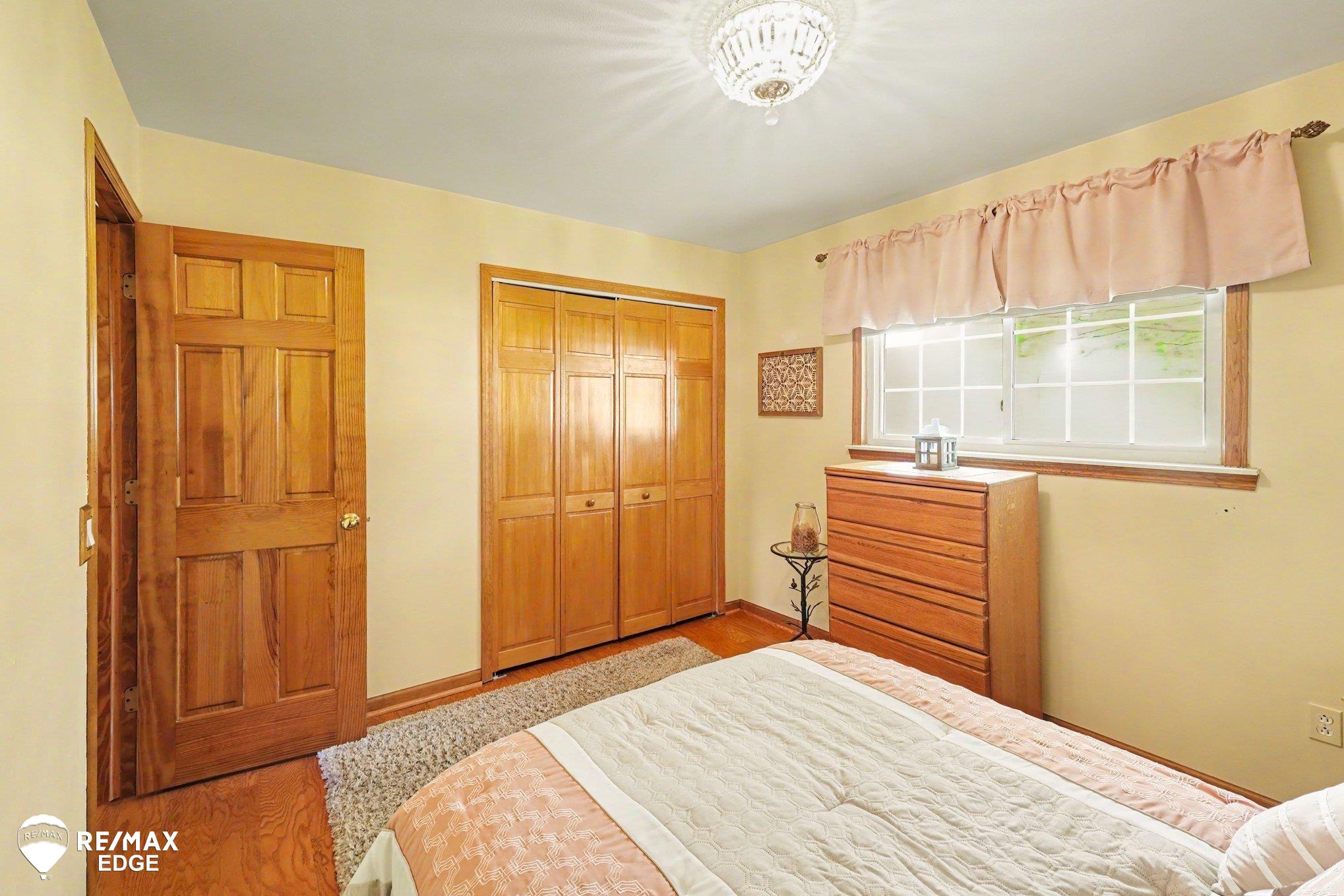 10247 East Coldwater Road Davison, MI 48423 - Photo 12 of 32