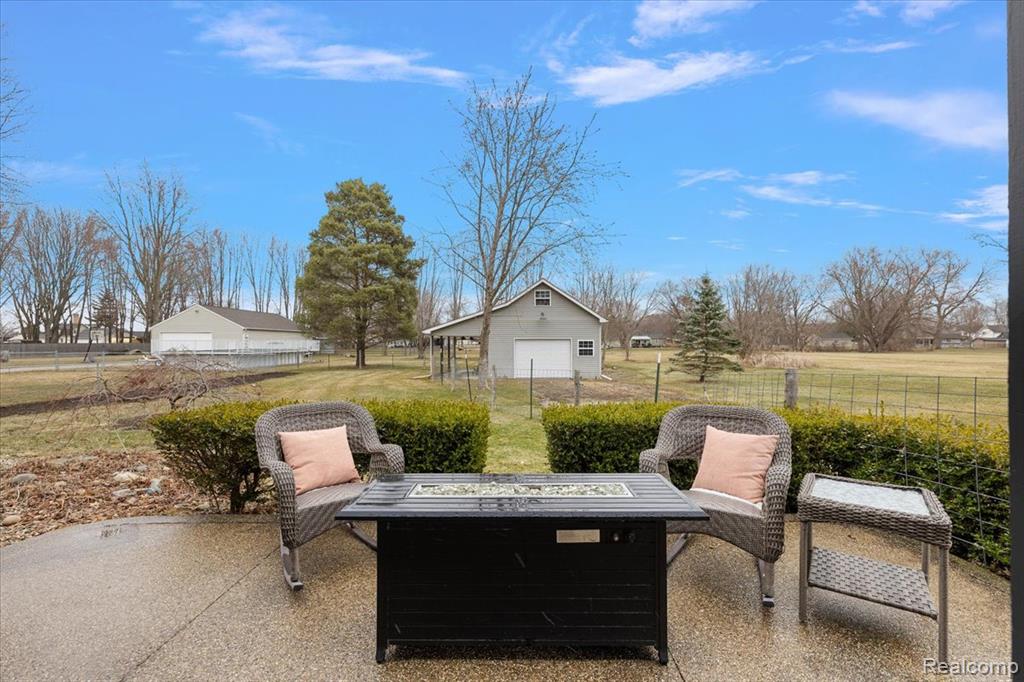 51604 Base Street New Baltimore, MI 48047 - Photo 35 of 47 Gallery Image 35