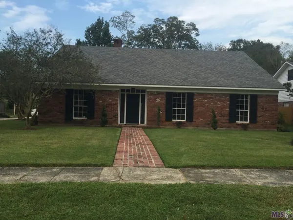 $383,000 | 12931 Deerpath Way, Baton Rouge, LA 70816
