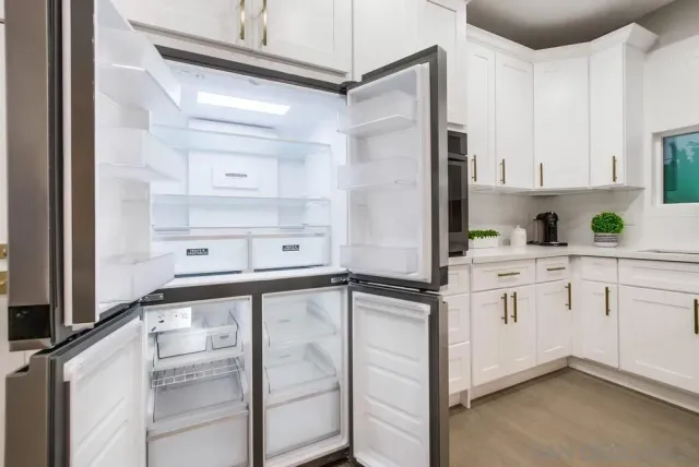 $1,397,500 | 3122 Newell Street, San Diego, CA 92106