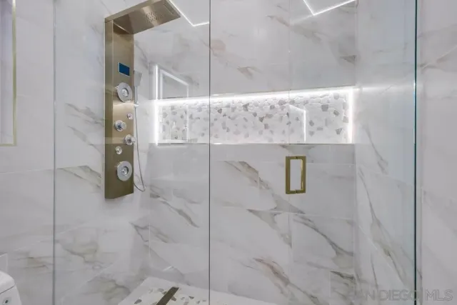 $1,397,500 | 3122 Newell Street, San Diego, CA 92106