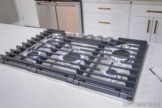 $1,397,500 | 3122 Newell Street, San Diego, CA 92106