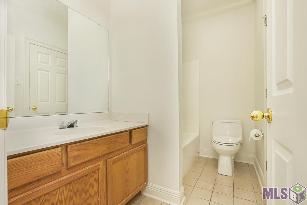 4464 Highland Road, Unit 402 Baton Rouge, LA 70808 - Photo 13 of 19