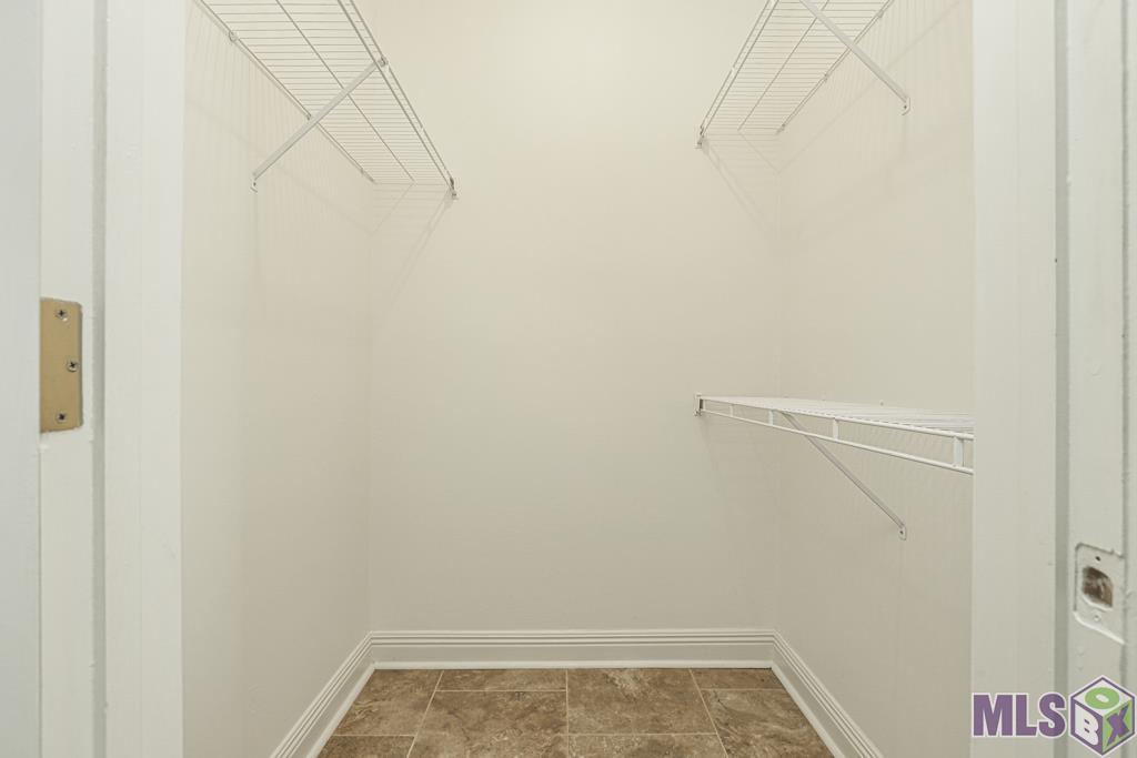 4464 Highland Road, Unit 402 Baton Rouge, LA 70808 - Photo 14 of 19