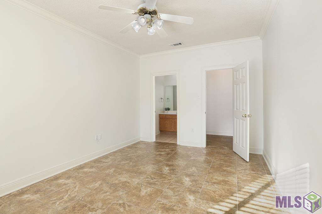 4464 Highland Road, Unit 402 Baton Rouge, LA 70808 - Photo 15 of 19