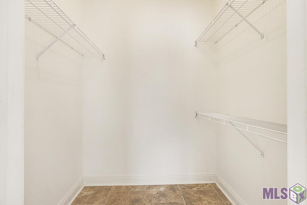 4464 Highland Road, Unit 402 Baton Rouge, LA 70808 - Photo 17 of 19