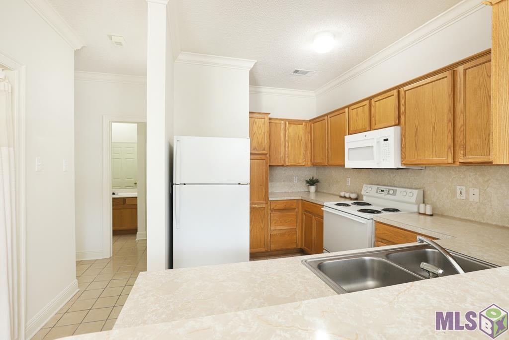 4464 Highland Road, Unit 402 Baton Rouge, LA 70808 - Photo 8 of 19