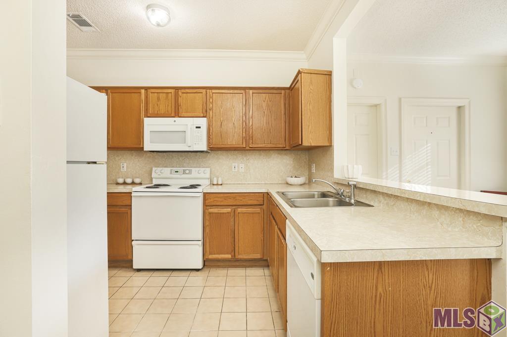 4464 Highland Road, Unit 402 Baton Rouge, LA 70808 - Photo 9 of 19