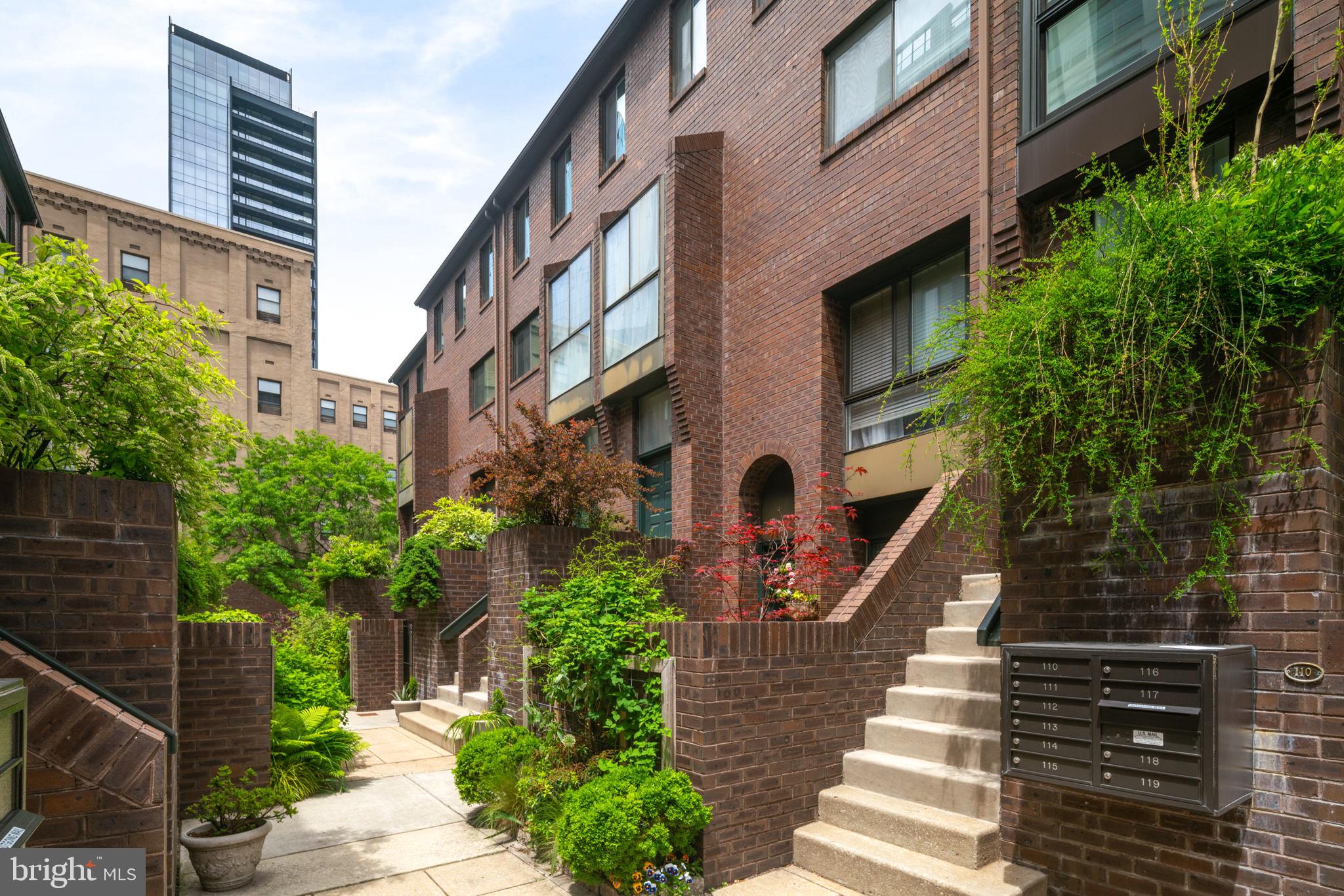 a view of a pathway both side of building