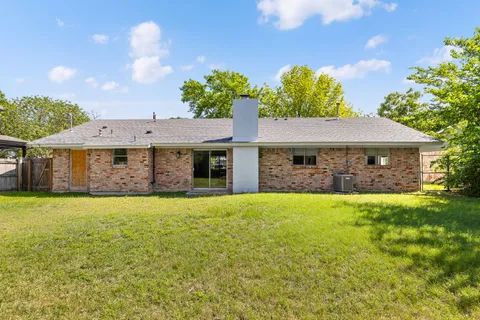 $564,900 | 1801 Belford Drive, Austin, TX 78757