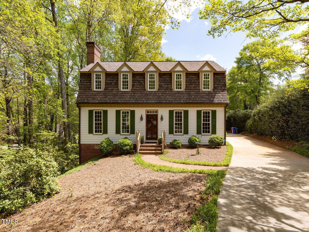 3004 Upland Circle Raleigh, NC 27607 - Photo 26 of 43 001-1280x960-3004-upland-circle