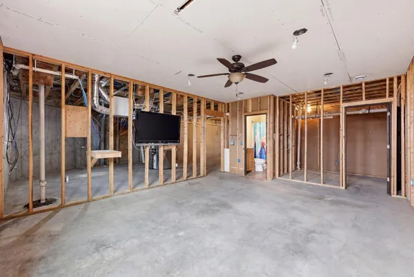 $939,999 | 5365 159th Avenue Southeast, Kindred, ND 58051