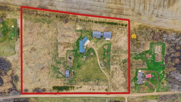 $939,999 | 5365 159th Avenue Southeast, Kindred, ND 58051
