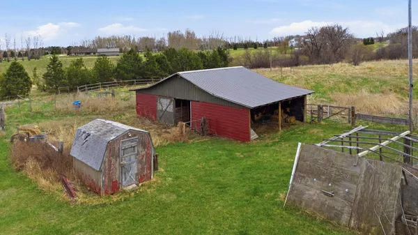$939,999 | 5365 159th Avenue Southeast, Kindred, ND 58051