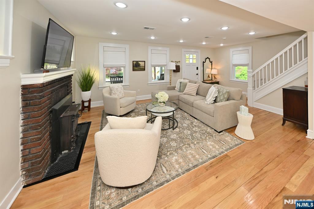 401 Chestnut Street Nutley, NJ 07110 - Photo 2 of 43