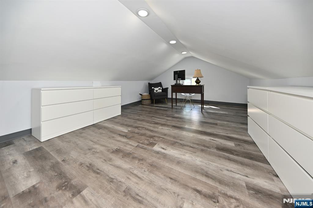 401 Chestnut Street Nutley, NJ 07110 - Photo 26 of 43