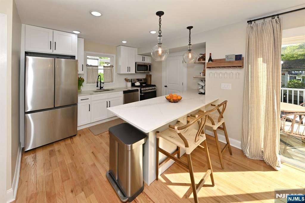 401 Chestnut Street Nutley, NJ 07110 - Photo 8 of 43