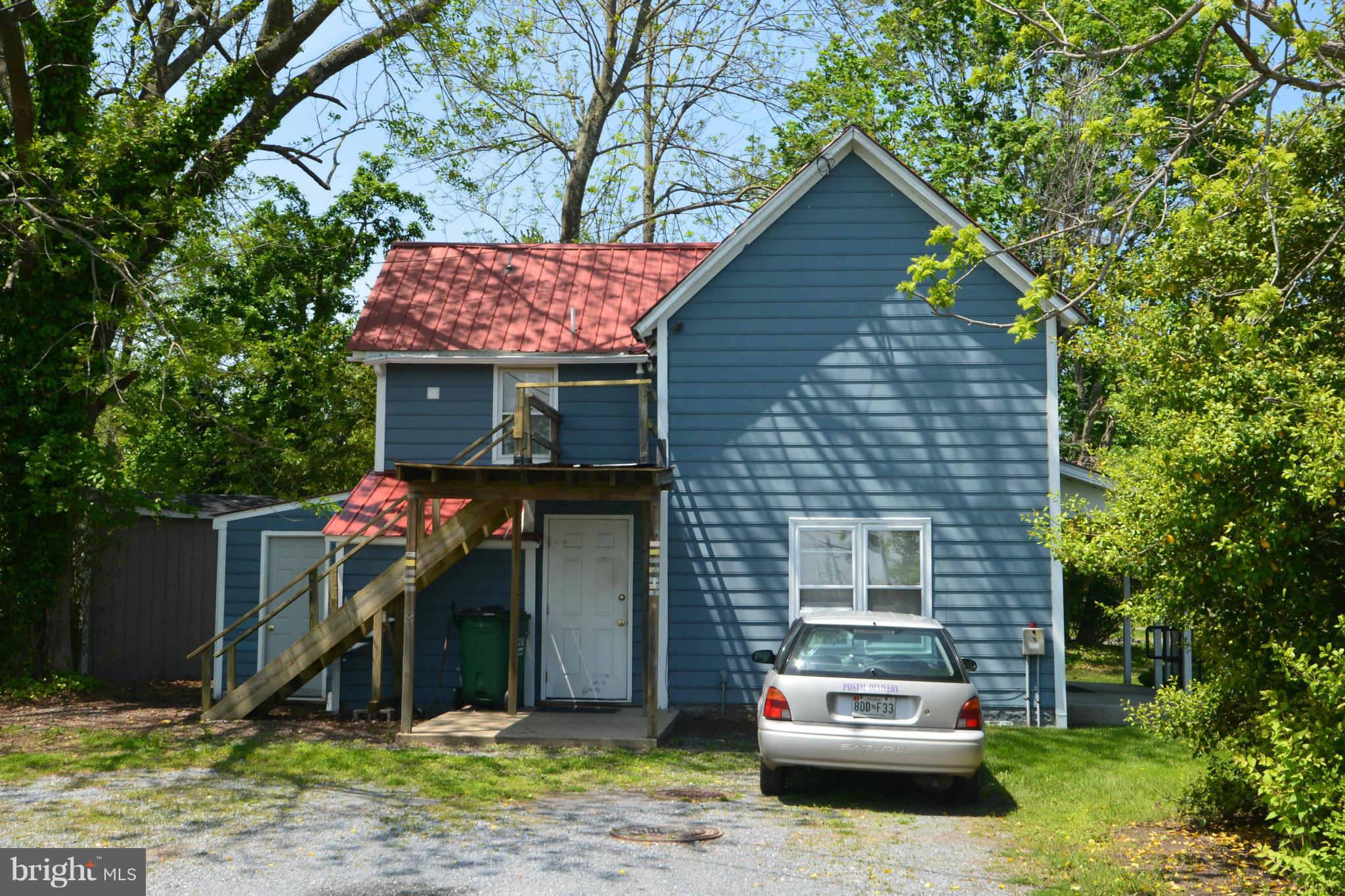 7414 Back Street Newcomb, MD 21653 - Photo 4 of 14 Side entrance to Post Office & stairs to 2nd Flr