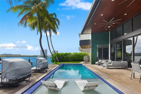 $14,500,000 | 16470 Northeast 30th Avenue, North Miami Beach, FL 33160