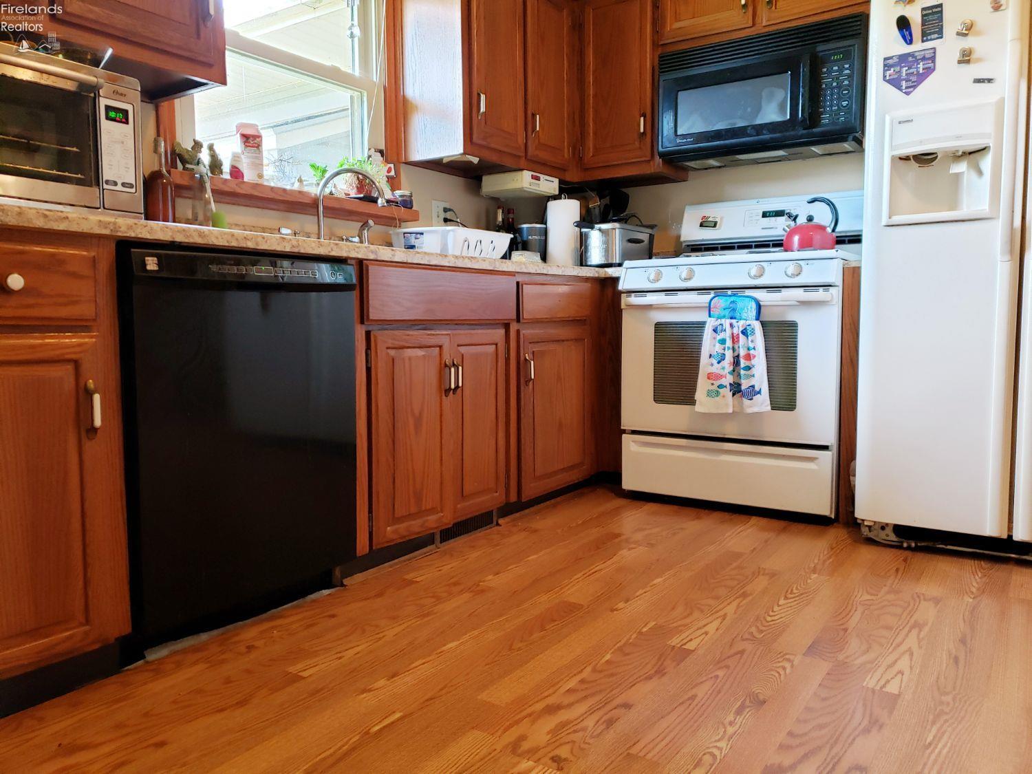 9470 Berlin Road Huron, OH 44839 - Photo 6 of 70 Gallery Image 6