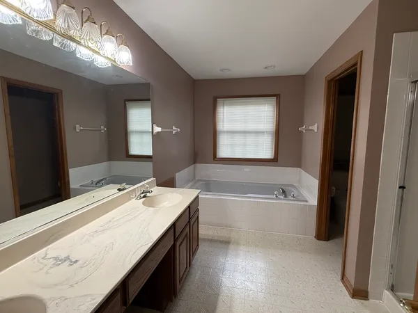 $3,200 | 5106 Turnberry Court, Plainfield, IL 60586