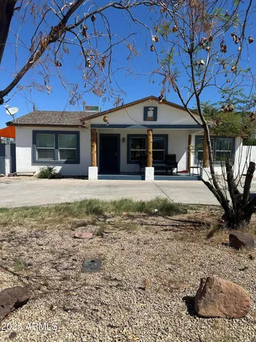 $420,000 | 1836 West Las Palmaritas Drive, Phoenix, AZ 85021