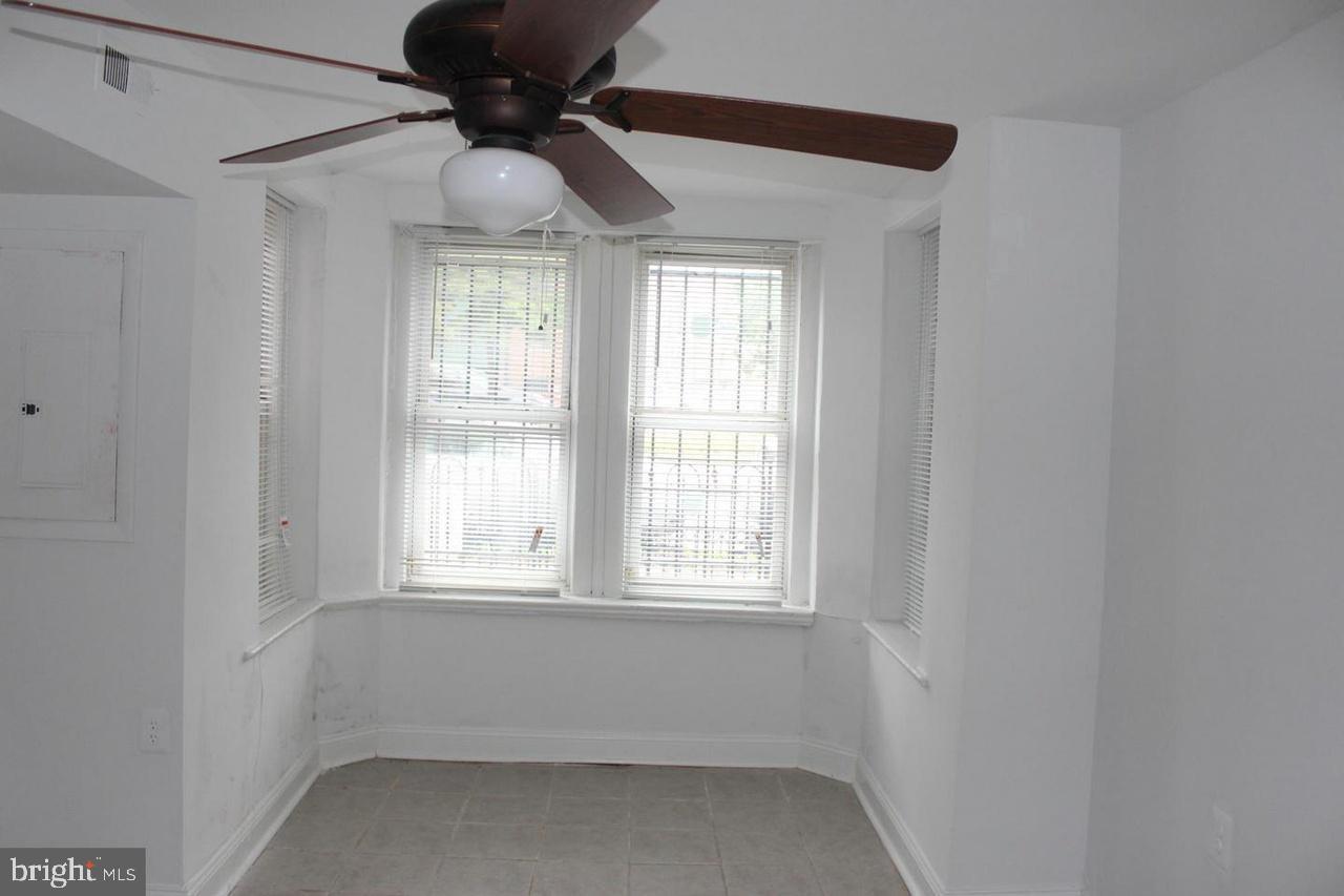 11 N Street Northwest Washington, DC 20001 - Photo 16 of 17 a view of an empty room and a window