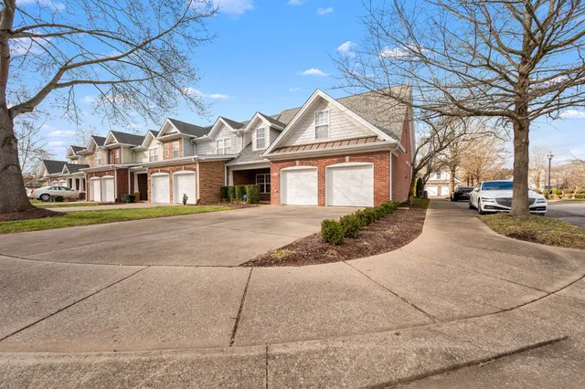 $399,900 | 2342 North Tennessee Boulevard, Unit 601, Murfreesboro, TN 37130