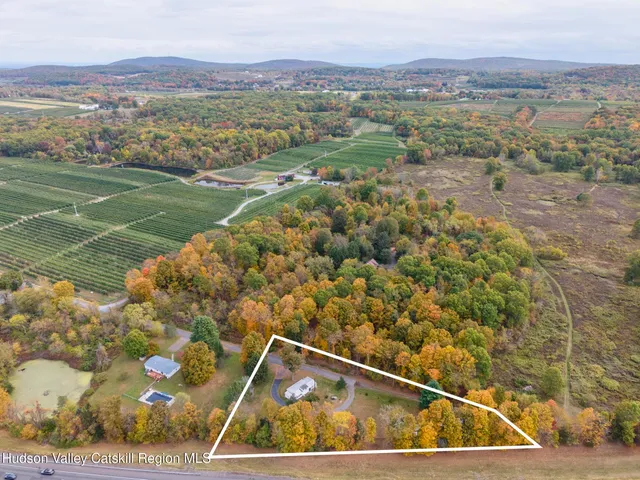 a view of a basket ball ground
