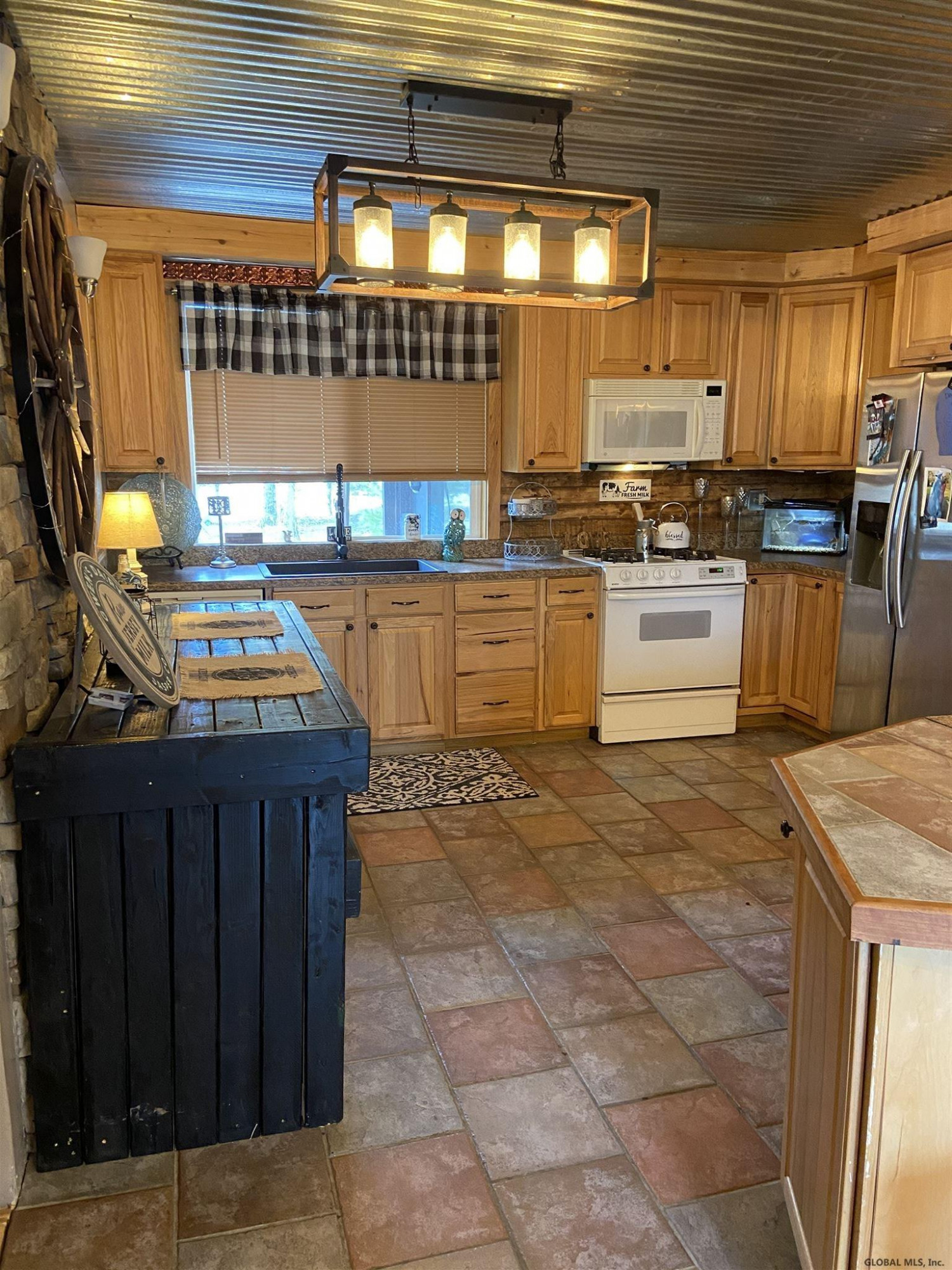 281 South Line Road Galway, NY 12074 - Photo 9 of 40 Photo 10