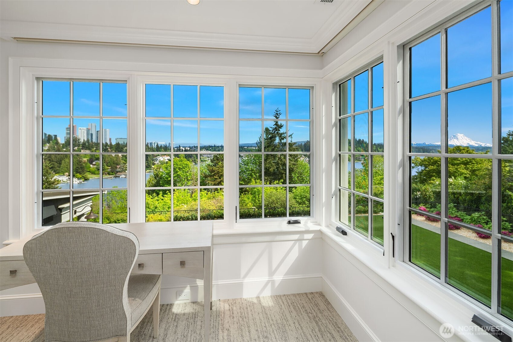 428 Upland Road Medina, WA 98039 - Photo 32 of 40 Gallery Image 32