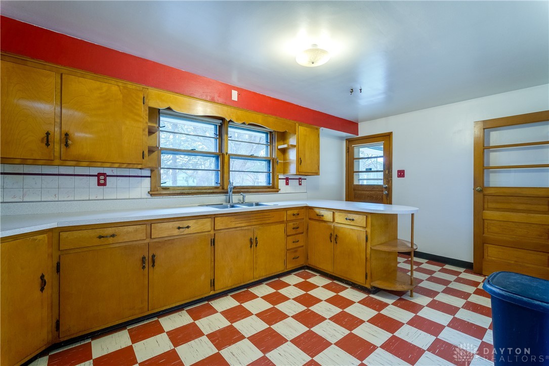 3746 Shaker Road Franklin, OH 45005 - Photo 7 of 33 Gallery Image 7