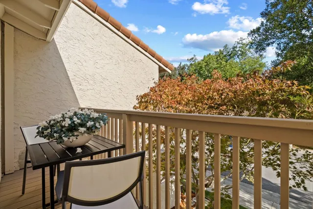 $1,495,000 | 109 Vista Del Lago, Los Gatos, CA 95032