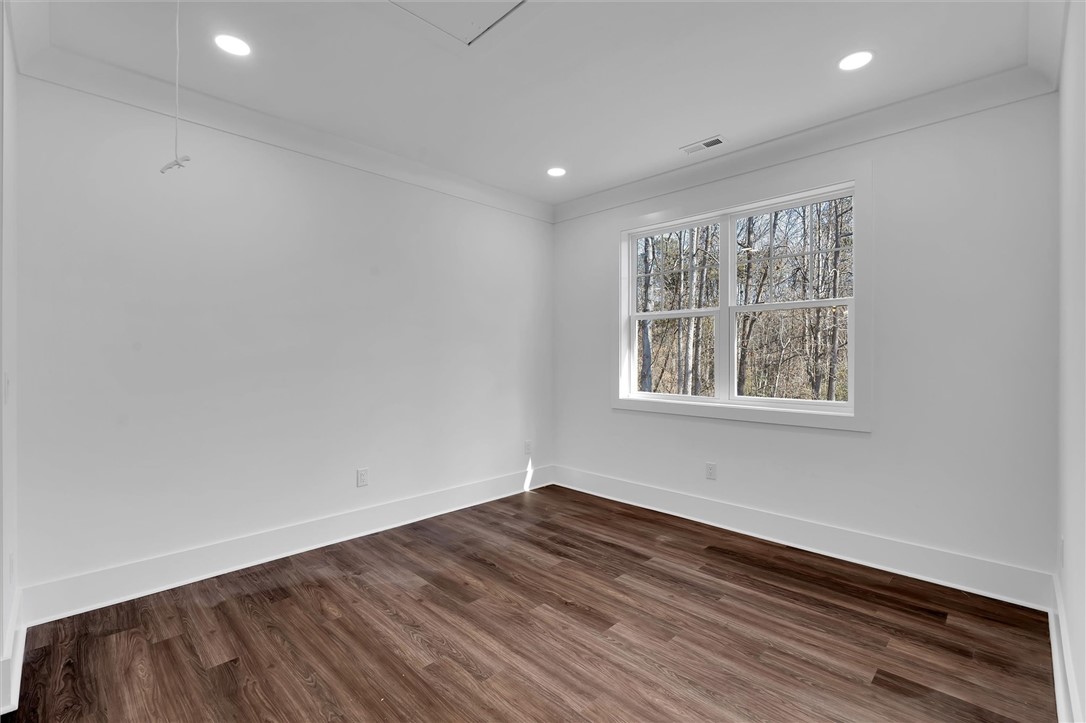 103 Bunker Lane Westminster, SC 29693 - Photo 30 of 43