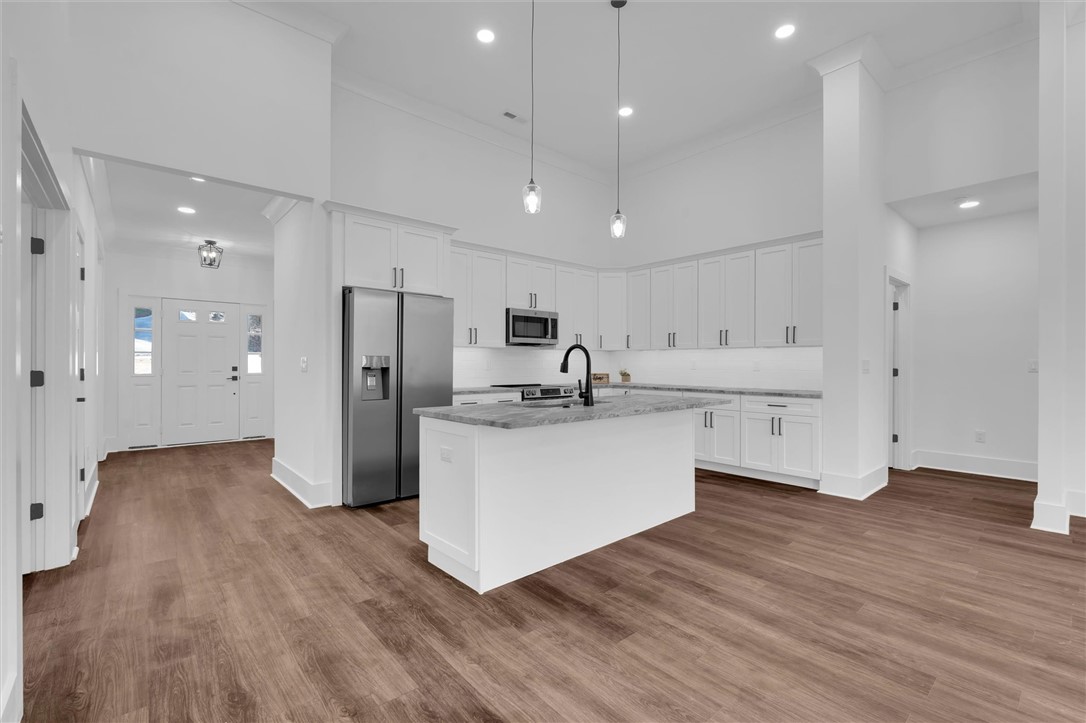 103 Bunker Lane Westminster, SC 29693 - Photo 6 of 43