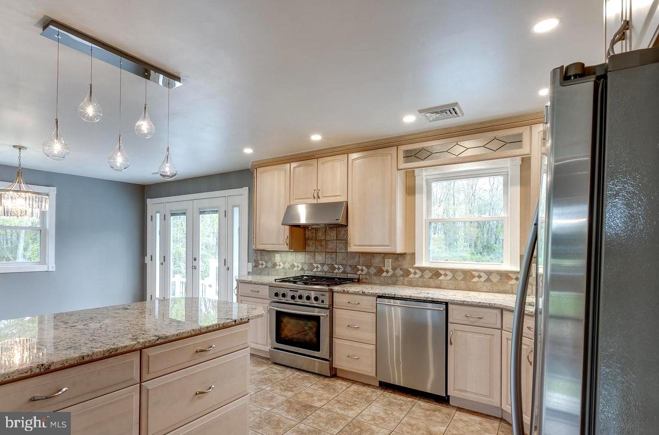 21 Highbridge Road Trenton, NJ 08620 - Photo 15 of 60 Gallery Image 15